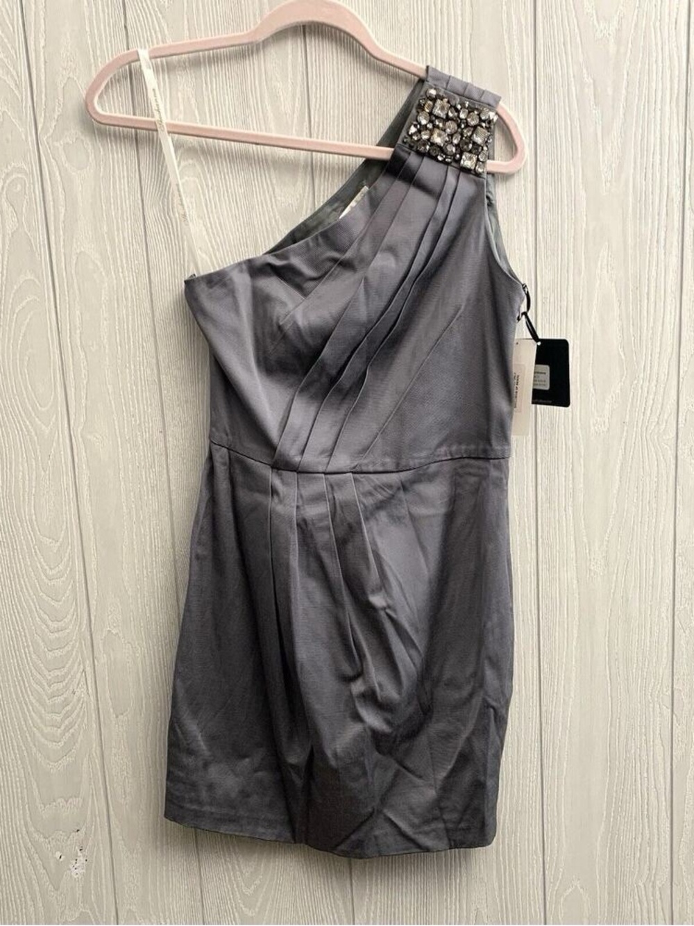 One-Shoulder Gray Cocktail Dress with Embellished Shoulder